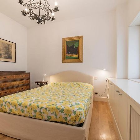 Micheli 4Pax Apartment With Terrace Roma Exterior foto